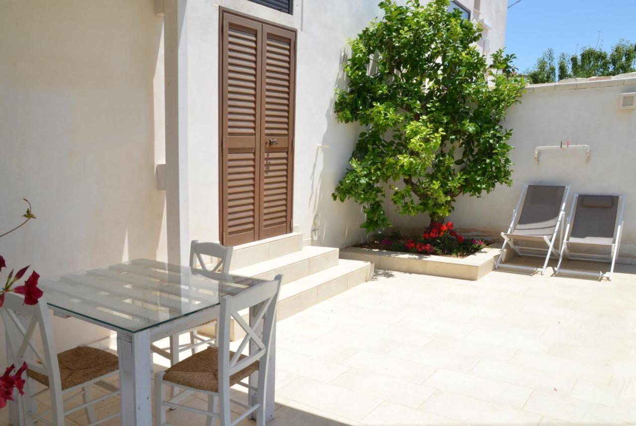 Masseria Poli Country House Конверсано Екстер'єр фото